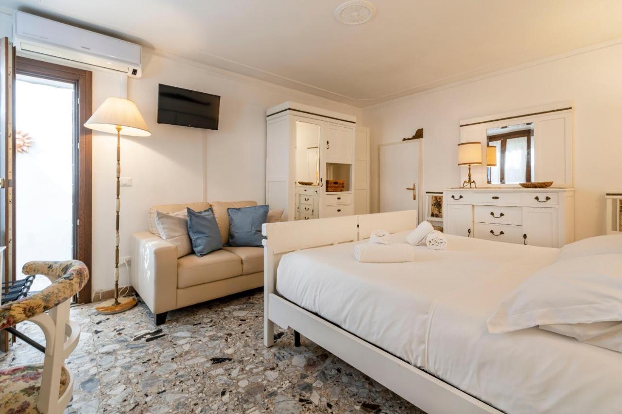 Appartamento Ai Miracoli Venice Exterior photo